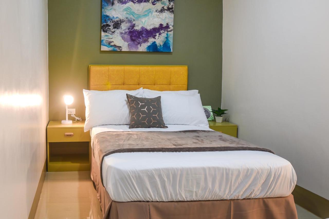 Ett Hometel Kalibo Extérieur photo